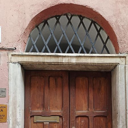 Lavagna Uno Acomodação com café da manhã Génova Exterior foto